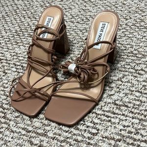 Brand new, never worn. Steve Madden tie up nude heels